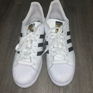 Adidas sneaker